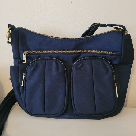 Travelon crossbody bag - Picture 1 of 4